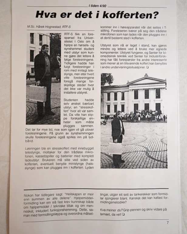 Bilde av en nyhetsartikkel på papir med tekst og to svart-hvitt bilder.
