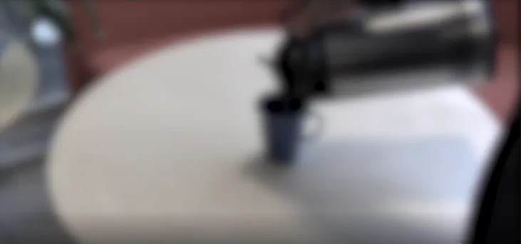 Uklart bilde av en termos illustrerer synsuskarphet